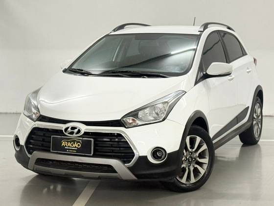 HYUNDAI HB20X 1.6 16V STYLE FLEX 4P AUTOMÁTICO HYUNDAI HB20X 1.6 16V STYLE FLEX 4P AUTOMÁTICO